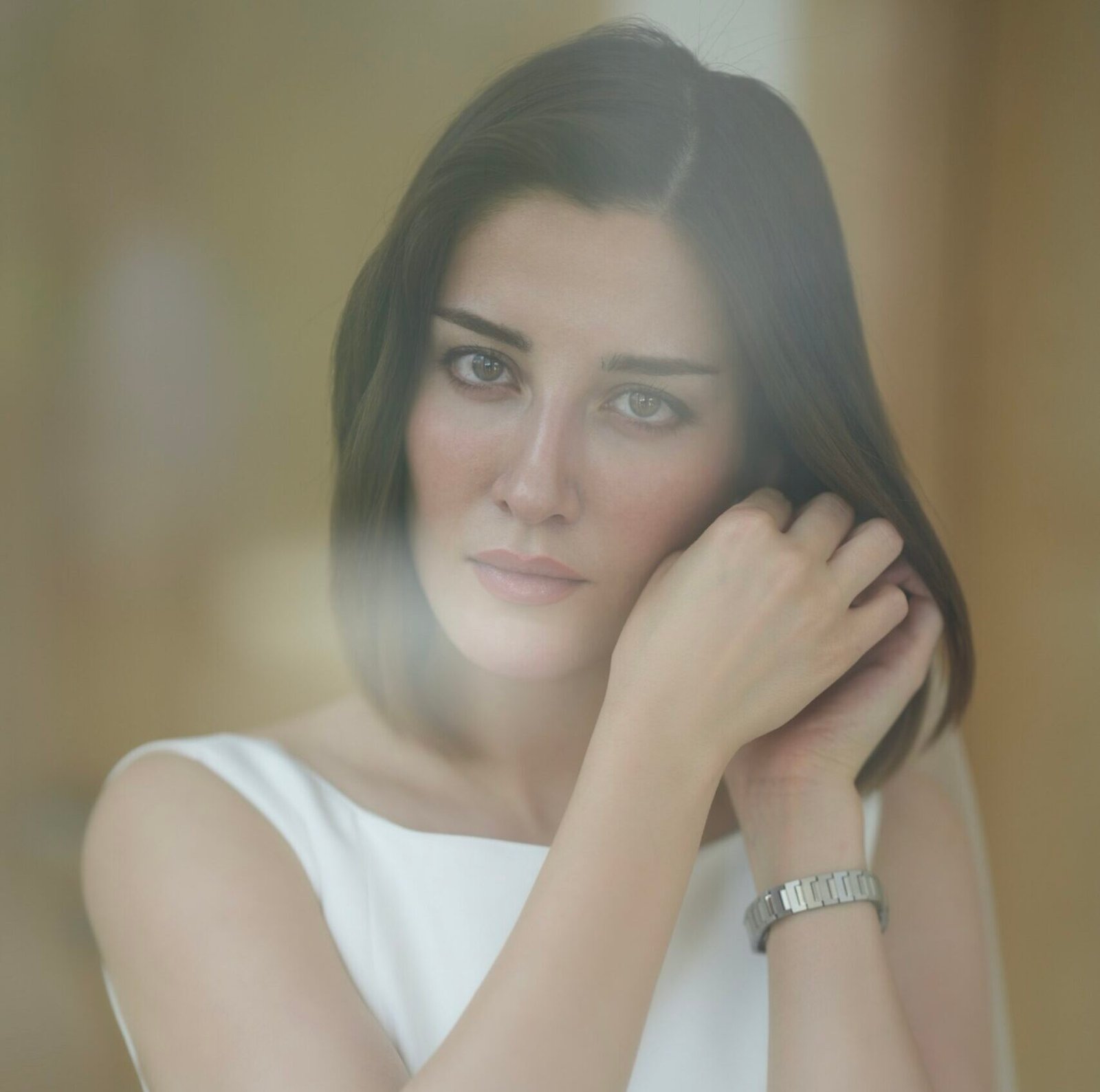 Nadia Parsa fashion and beauty style
